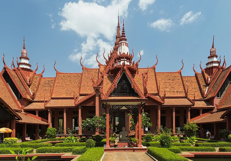 សាកលវិទ្យាល័យភូមិន្ទវិចិត្រសិល្បៈ